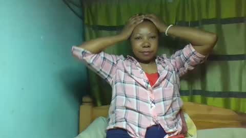 viviane0812 online show from January 17, 6:00 pm