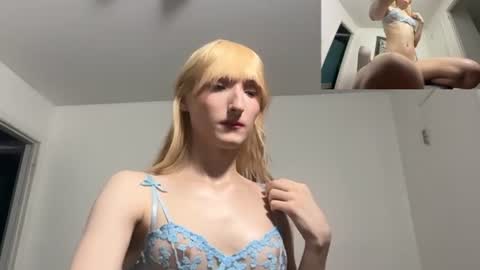 vivian layy online show from July 2, 11:44 pm