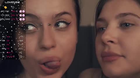 Nelly and Mari online show from February 25, 1:28 pm