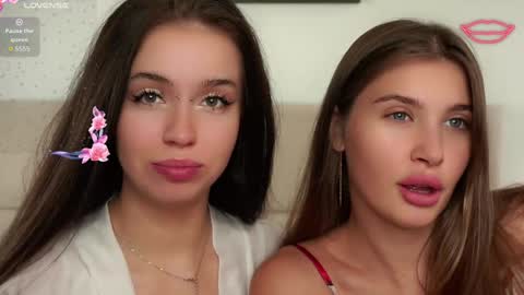 Nelly and Mari online show from September 14, 7:07 am