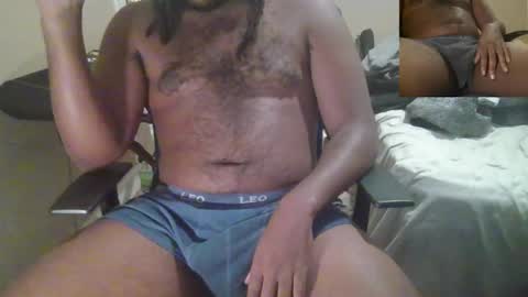 youngbbc538 online show from December 4, 2:42 am