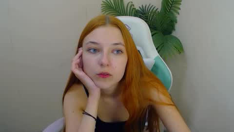 Vivien online show from October 8, 5:54 pm