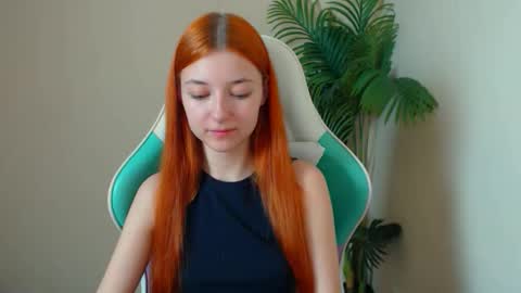 Vivien online show from May 20, 6:47 pm