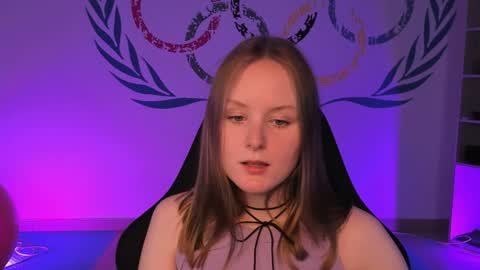 Vivien online show from December 3, 7:22 pm