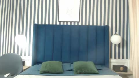 Snapshot of viviennerosette chatting on September 18, 12:18 pm Vivian online show from September 18, 12:18 pm