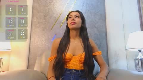 vivimoon_ online show from September 13, 1:00 pm