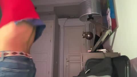 Snapshot of vivisasagregre chatting on December 24, 12:55 am Nero88 online show from December 24, 12:55 am