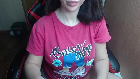 Snapshot of vivo244 chatting on March 6, 11:20 pm Eva online show from March 6, 11:20 pm