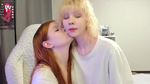 Snapshot of vivy_ chatting on February 10, 8:24 pm chatur babes online show from February 10, 8:24 pm