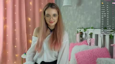 vivyboo111 online show from March 24, 9:31 pm