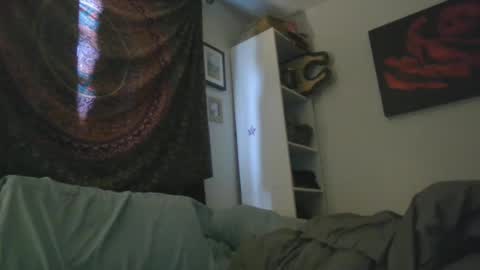 Snapshot of vixen1222 chatting on June 16, 2:30 pm vixen1222 online show from June 16, 2:30 pm