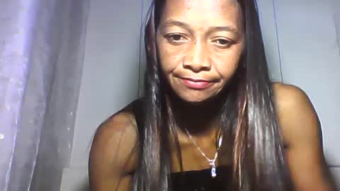 Snapshot of vixen_lina chatting on July 1, 7:46 pm vixen_lina online show from July 1, 7:46 pm