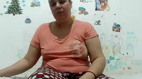Snapshot of vixenbya chatting on November 9, 6:23 am vixenbya online show from November 9, 6:23 am
