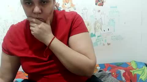 Snapshot of vixenbya chatting on December 19, 11:39 am vixenbya online show from December 19, 11:39 am