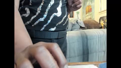 Snapshot of vixenfyre chatting on November 24, 4:45 am Vixen Fyre online show from November 24, 4:45 am