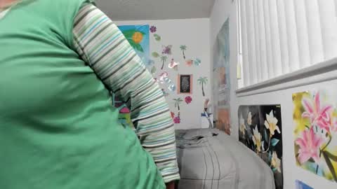 Snapshot of vixenfyre chatting on January 19, 2:54 pm Vixen Fyre online show from January 19, 2:54 pm