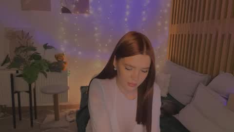 Sofia online show from February 3, 7:30 pm