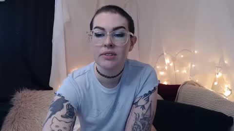 VIXIN online show from December 11, 4:31 pm