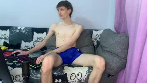 Snapshot of vlad_ggvldd chatting on March 17, 3:26 pm Vlad Dinovich online show from March 17, 3:26 pm