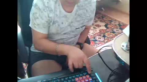 Snapshot of vodilf3001 chatting on February 28, 8:09 am Joker online show from February 28, 8:09 am