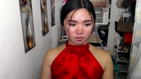 voganmarie online show from July 6, 5:15 pm