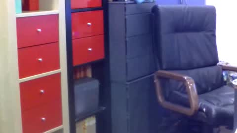 volpi72 online show from November 25, 6:30 pm