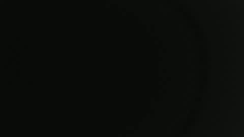 vondavigano online show from April 3, 6:00 am