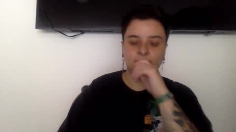 Snapshot of voodkha chatting on January 9, 5:04 pm Danny and Ale online show from January 9, 5:04 pm