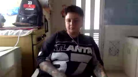 Snapshot of voodkha chatting on February 23, 8:39 pm Danny and Ale online show from February 23, 8:39 pm