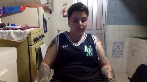 Snapshot of voodkha chatting on March 4, 11:22 pm Danny and Ale online show from March 4, 11:22 pm