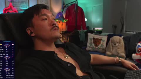 Votomo online show from September 27, 9:20 pm