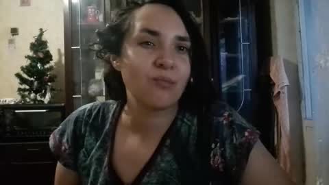 voulezvous_angel online show from December 15, 5:44 am