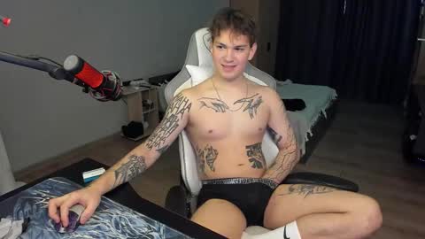 vova online show from November 8, 10:26 am