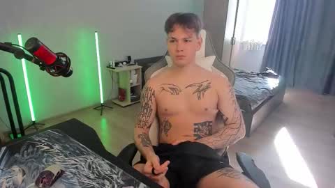 vova online show from March 22, 11:13 am