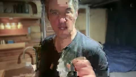 Snapshot of voyeurmtf chatting on April 5, 4:31 am Tantra Heart online show from April 5, 4:31 am