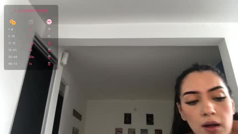 Snapshot of vsantini_ chatting on February 22, 5:13 pm vsantini_ online show from February 22, 5:13 pm