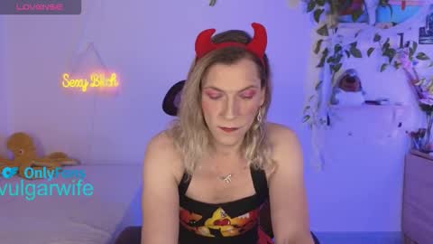 Vikky online show from October 26, 4:46 pm