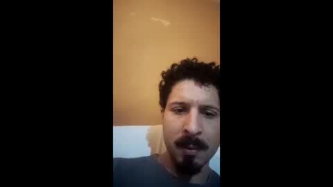 Snapshot of vulgorobson6 chatting on April 6, 2:31 am vulgorobson6 online show from April 6, 2:31 am