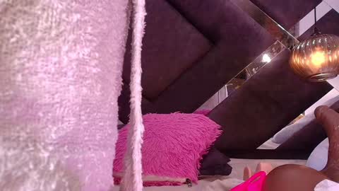 Snapshot of vvioleta_ chatting on January 7, 9:07 am Violeta online show from January 7, 9:07 am