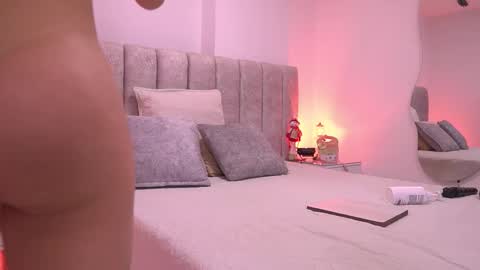 Violeta online show from December 23, 3:04 am