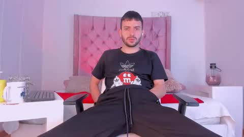 Vynny Blacke online show from November 20, 9:14 pm