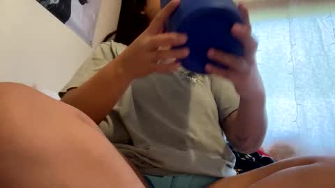 w2456 online show from March 31, 9:59 pm