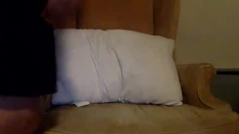 Snapshot of w988358 chatting on May 20, 11:44 pm w111111 online show from May 20, 11:44 pm