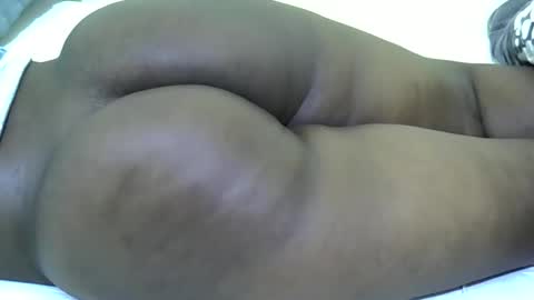 candy online show from November 6, 11:55 am