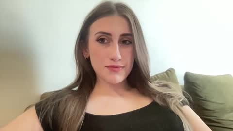 Snapshot of walkiria19 chatting on April 11, 3:27 pm walkiria19 online show from April 11, 3:27 pm