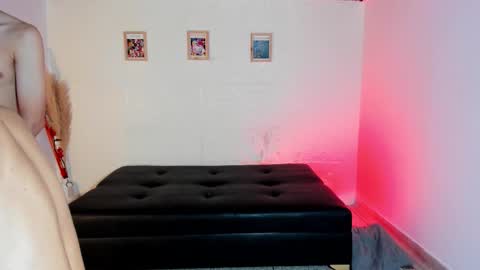 Sofia  Thiago online show from March 5, 2:40 am