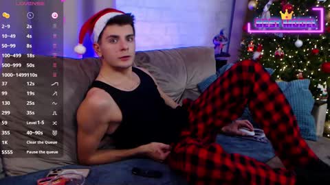 Snapshot of walt_enjoy chatting on December 26, 9:58 pm Walt Enjoy online show from December 26, 9:58 pm