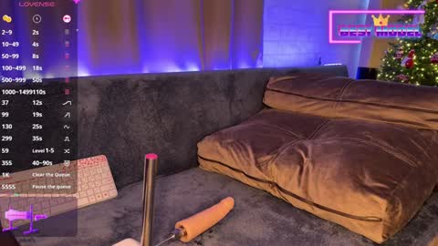 Snapshot of walt_enjoy chatting on January 8, 7:03 am Walt Enjoy online show from January 8, 7:03 am