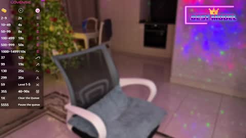 Snapshot of walt_enjoy chatting on January 29, 6:50 pm Walt Enjoy online show from January 29, 6:50 pm