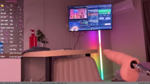 Snapshot of walt_enjoy chatting on September 20, 6:20 pm Walt Enjoy online show from September 20, 6:20 pm